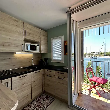Appartement T2 Renove, 4 Couchages, Vue Port, Cap D'agde - Fr-1-249-446 Agde